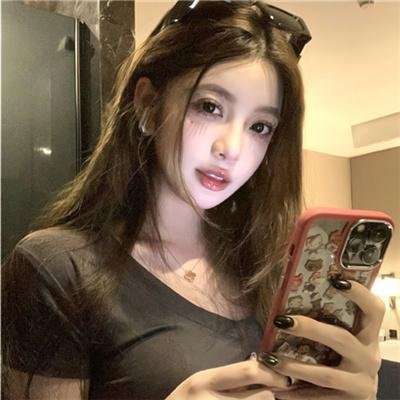 红唇